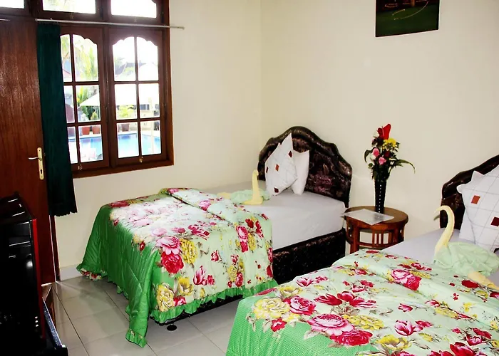 Warung Coco 3*